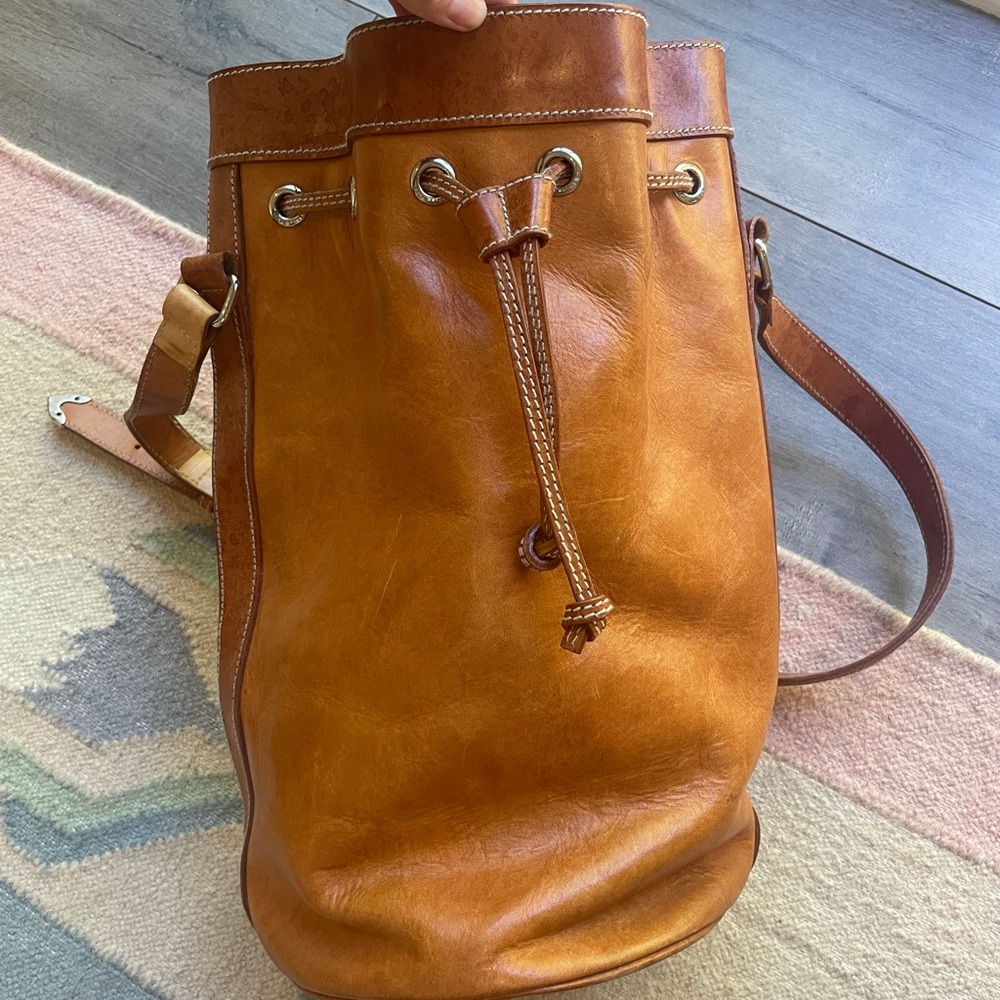 Brown Vintage Leather Bucket Bag